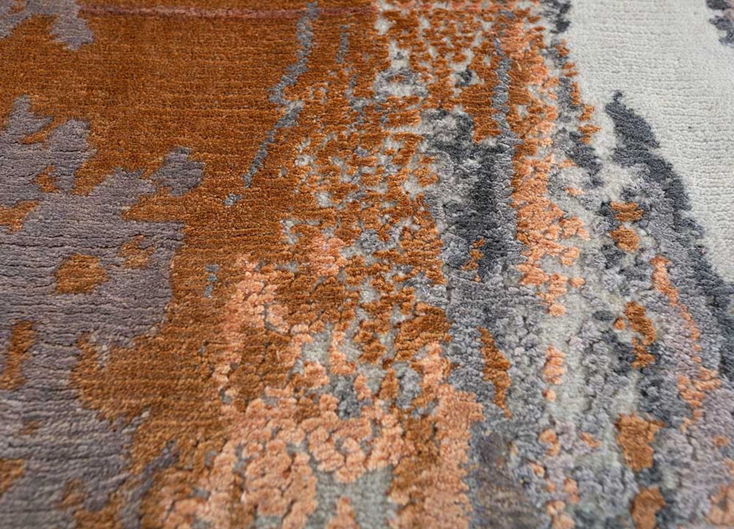 Tapis design - 450 x 360 cm - argent