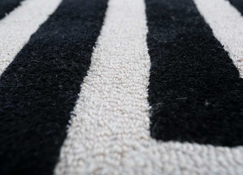 Tapis en laine - 330 x 240 cm - noir et blanc