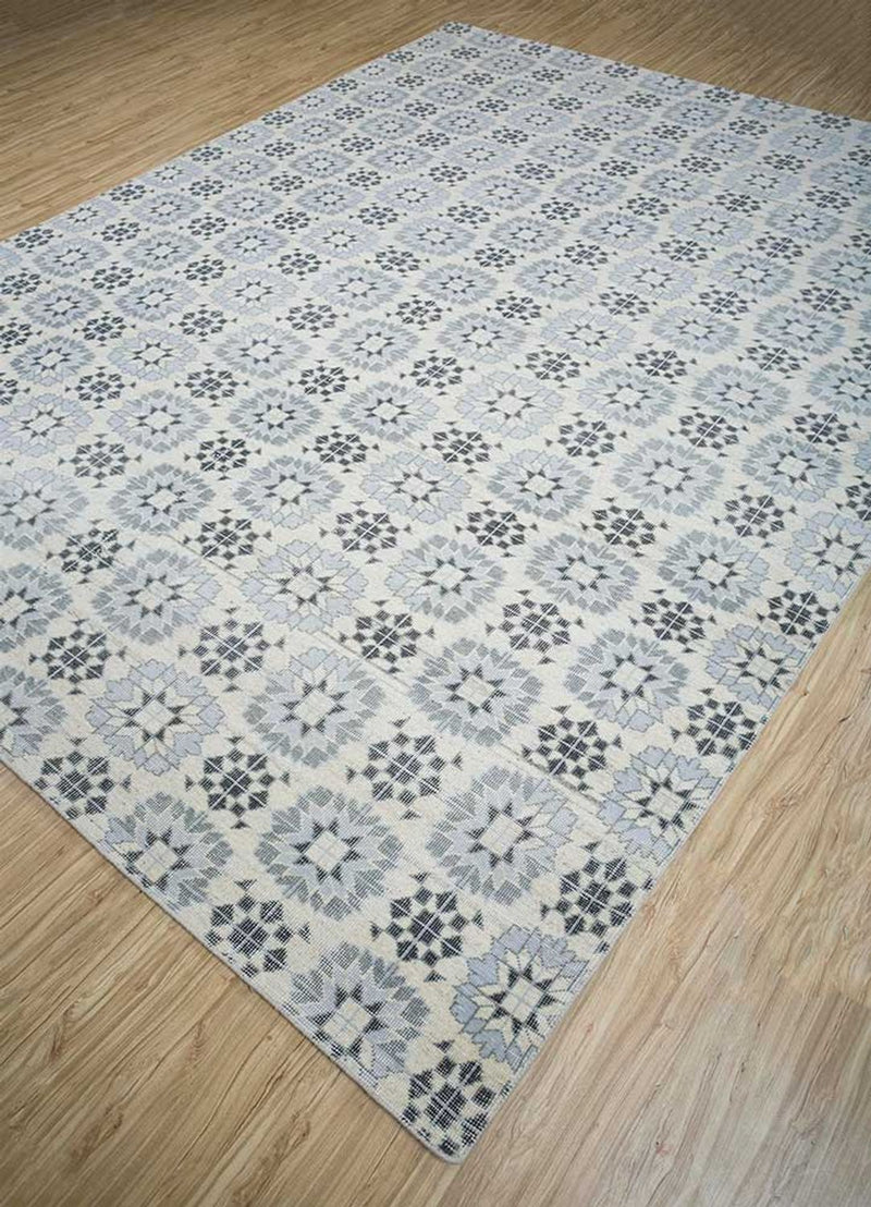 DP02-RUG1148845-270x180