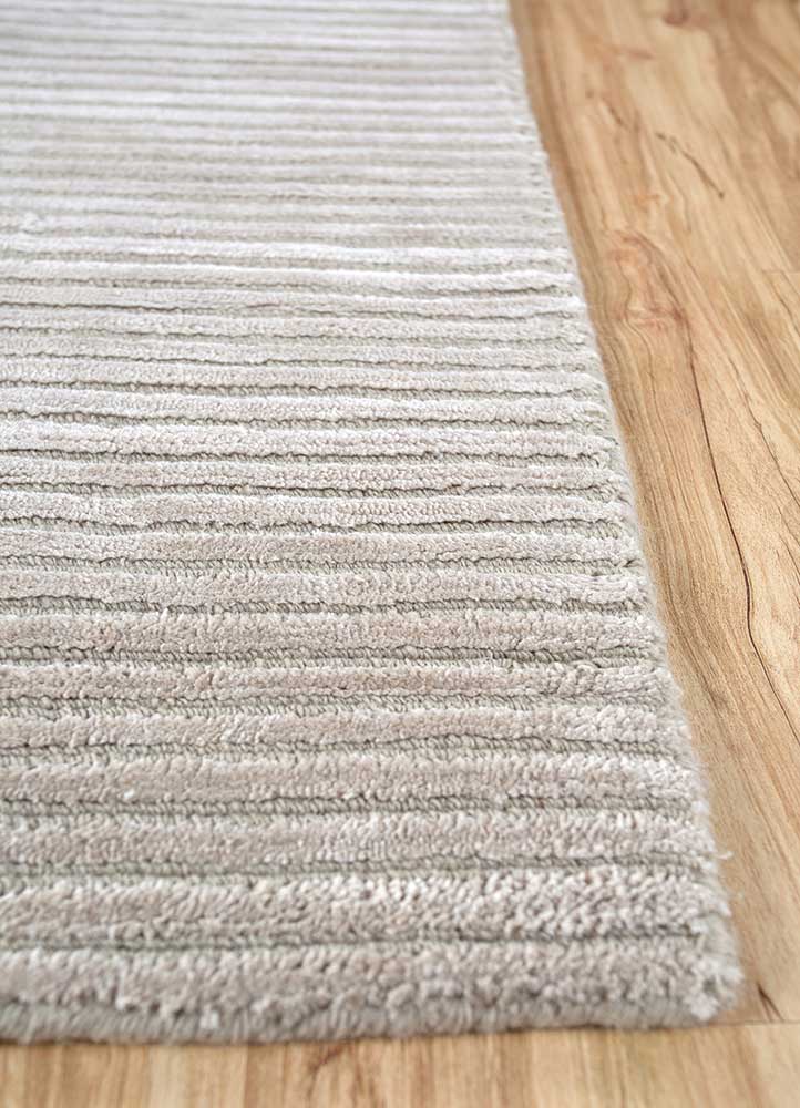 Tapis en laine - 270 x 180 cm - gris clair