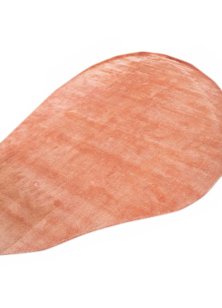 Tapis design originale  - 170 x 257 cm - orange