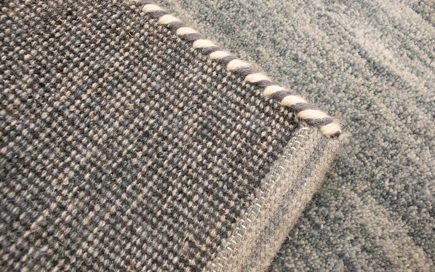 Tapis Gabbeh - Indus - 90 x 60 cm - gris clair