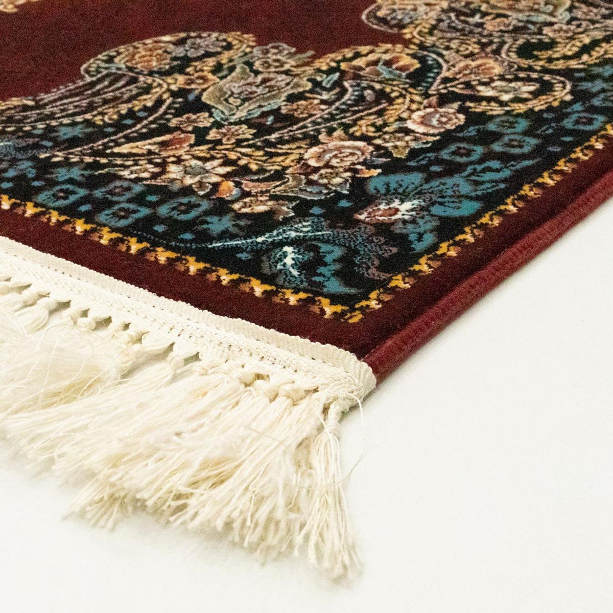 Tapis persan Nika