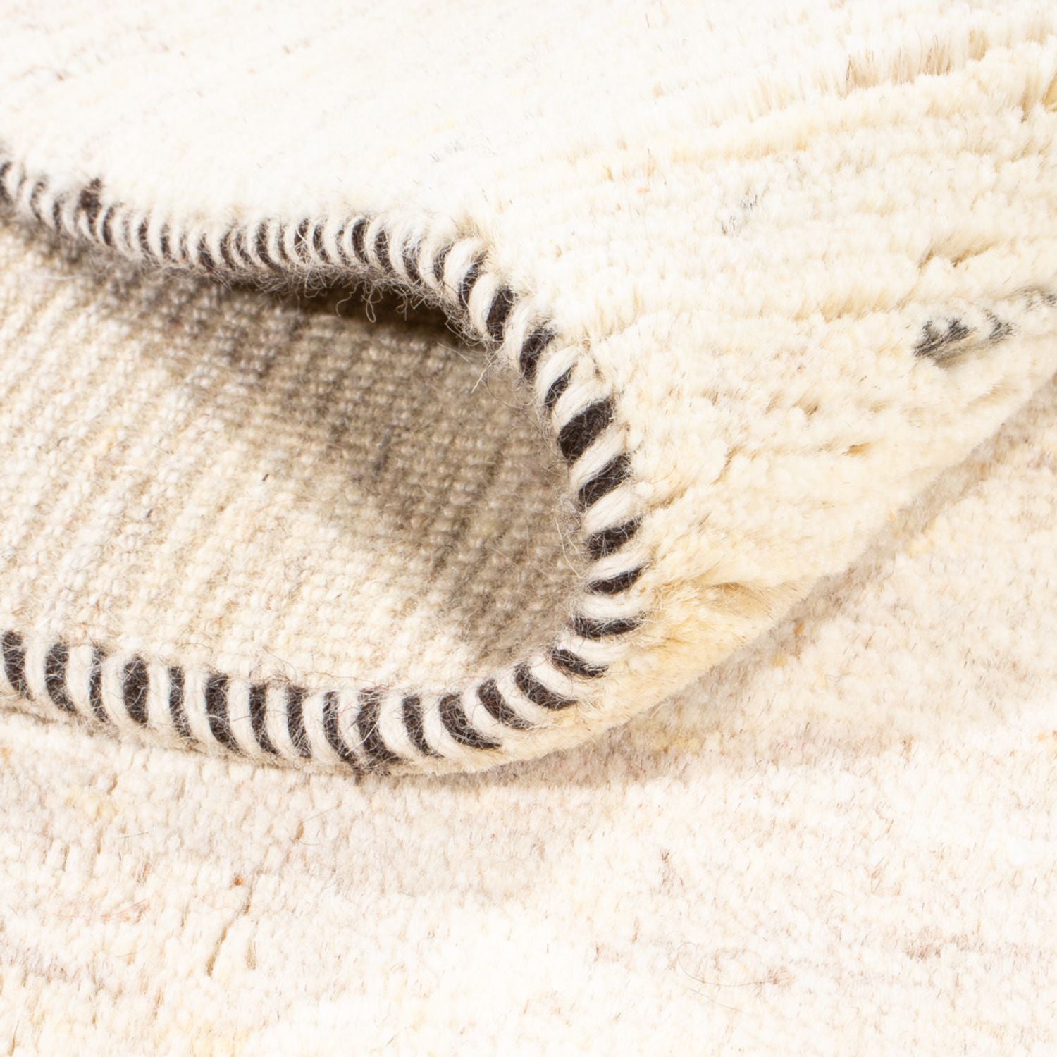 Tapis Gabbeh - Persan - 177 x 149 cm - beige