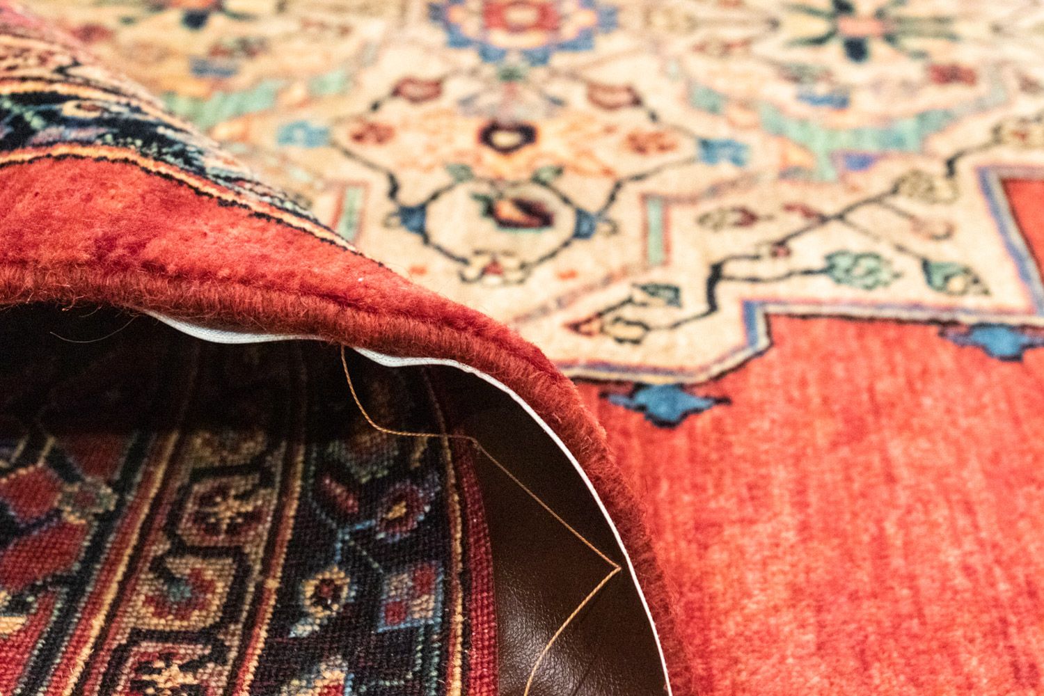 Tapis persan - Nomadic - 242 x 162 cm - rouge