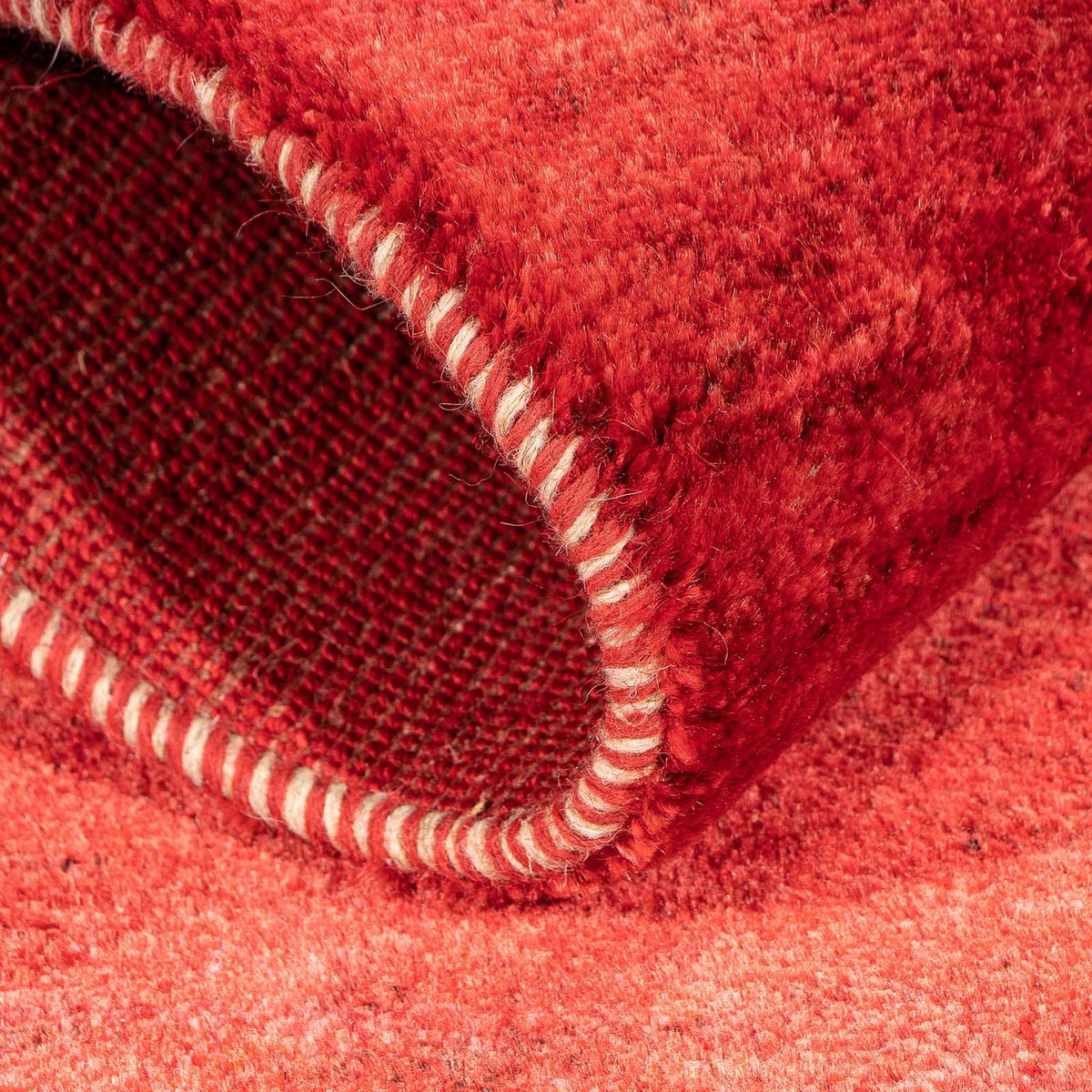 Tapis Gabbeh - Loribaft Persan - 136 x 64 cm - rouge foncé