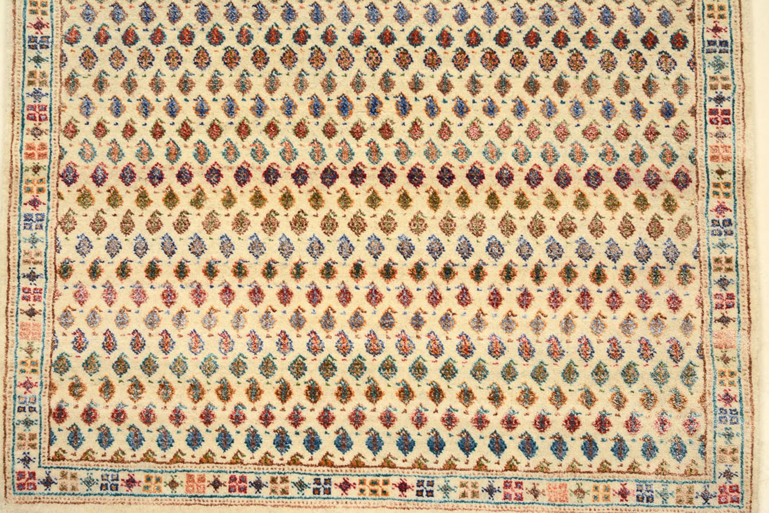 Tapis design - 153 x 96 cm - beige clair