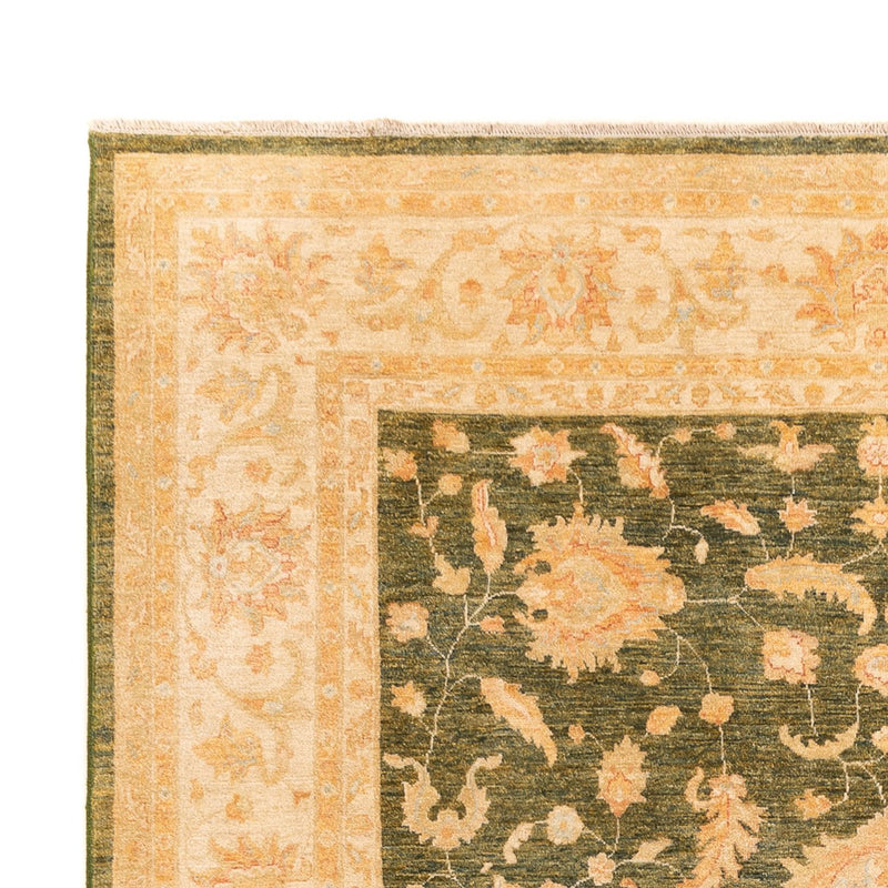 Tapis Ziegler - 346 x 258 cm - vert olive