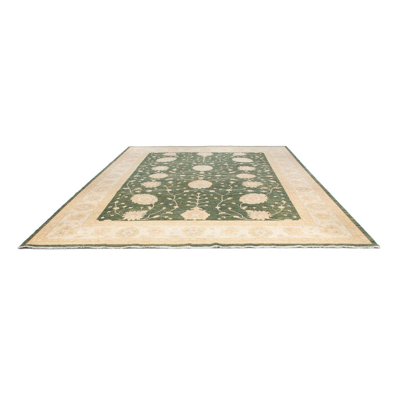 Tapis Ziegler - 360 x 278 cm - vert olive