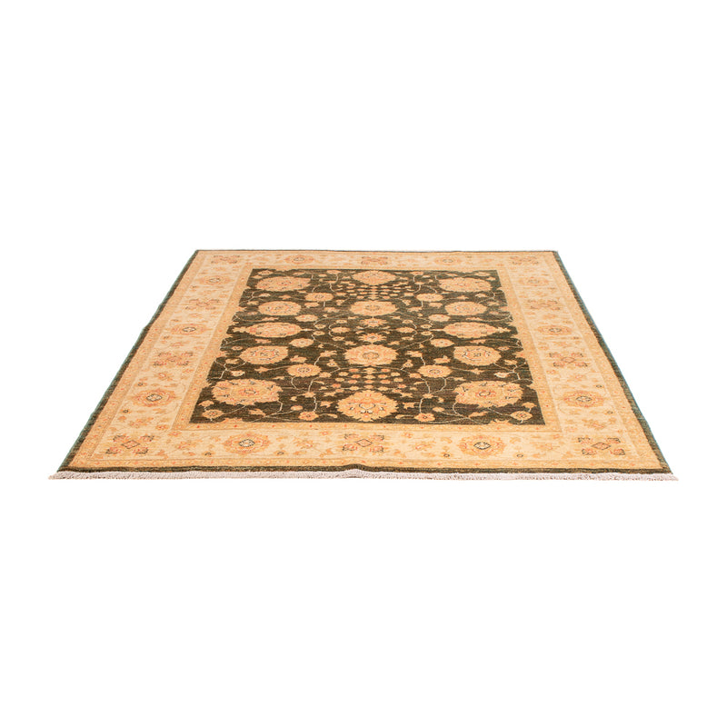 Tapis Ziegler - 198 x 154 cm - vert olive
