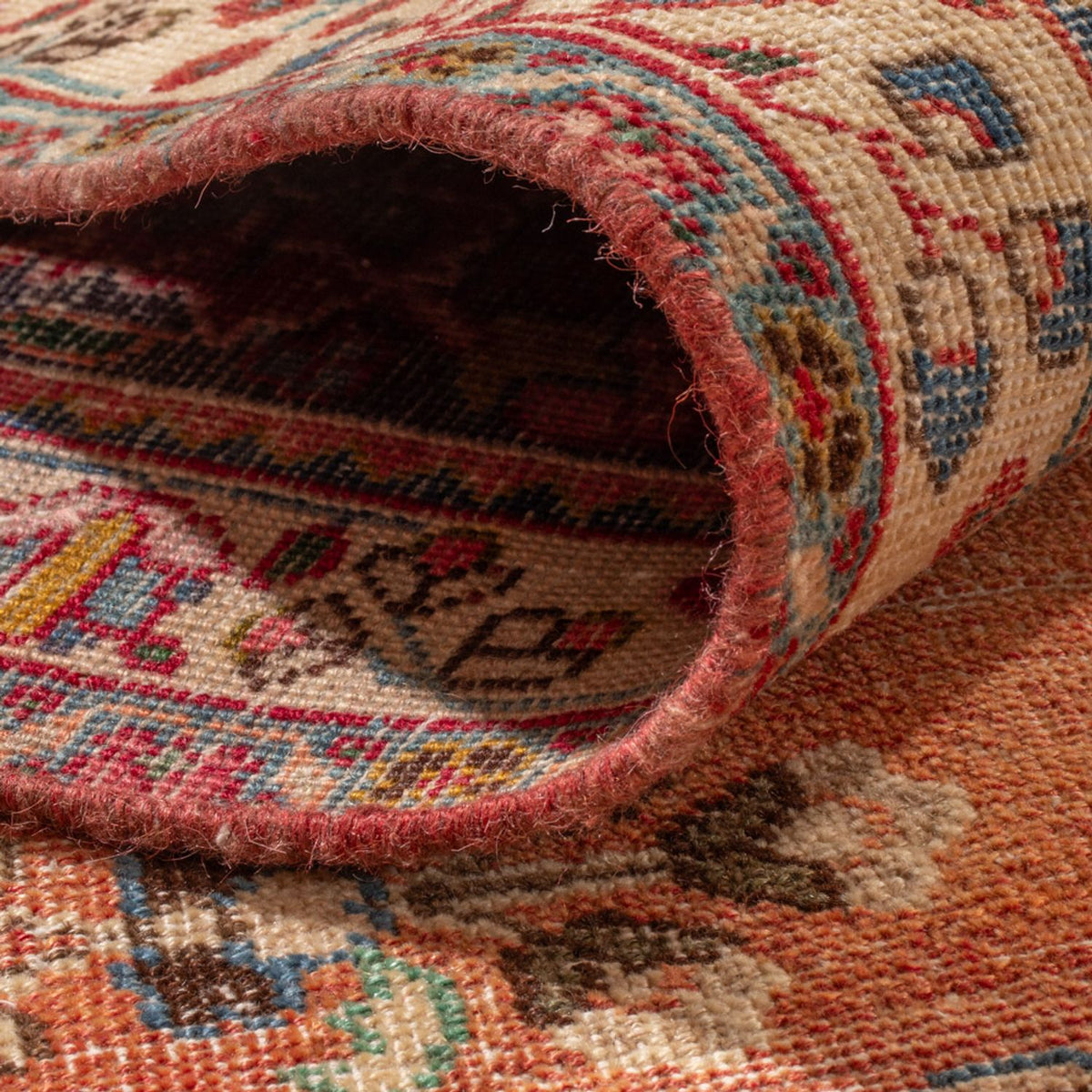 Tapis vintage - 383 x 290 cm - rouille