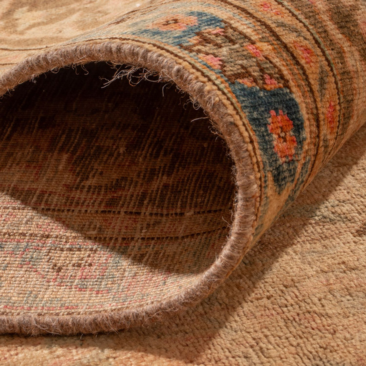 Tapis vintage - 368 x 281 cm - beige foncé