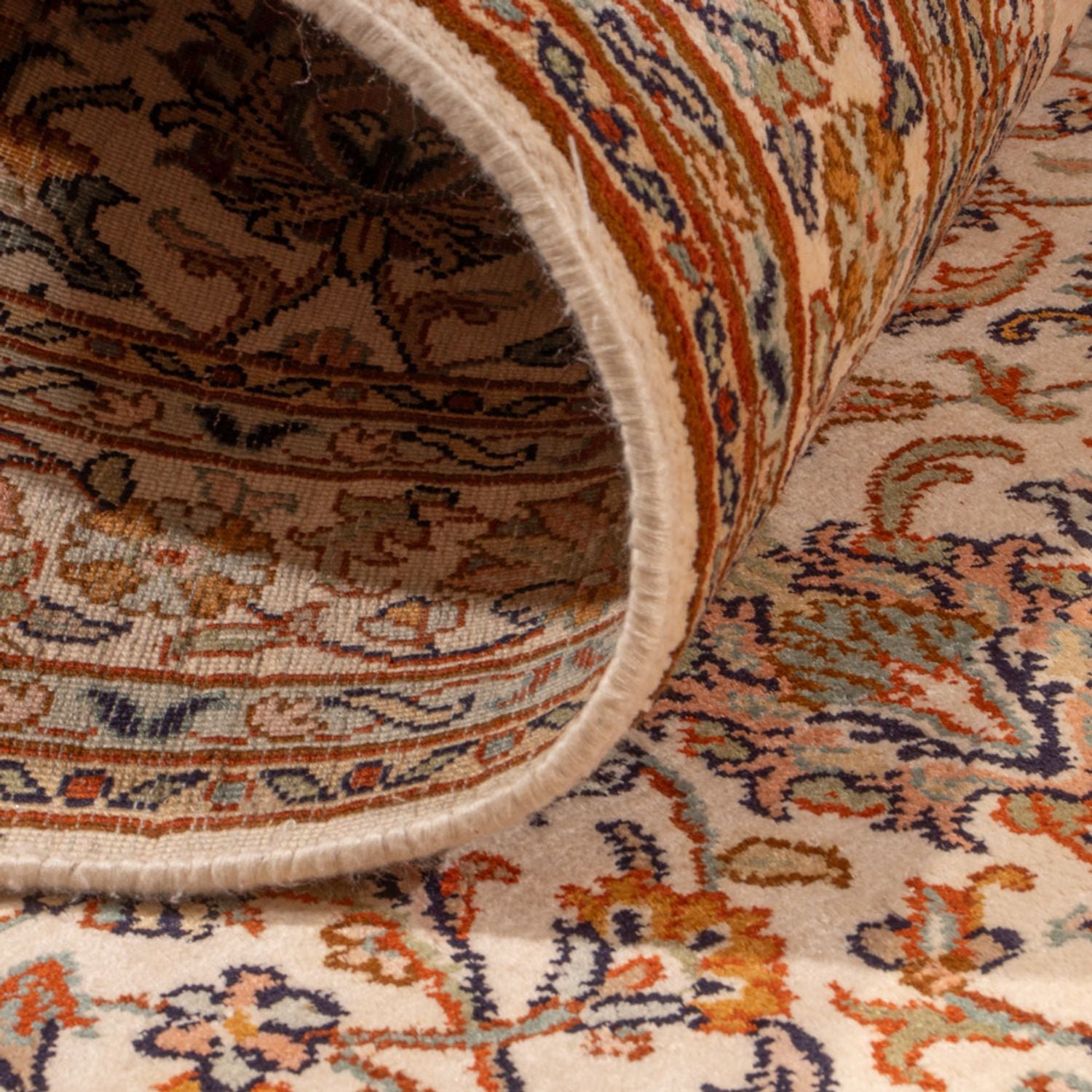 Tapis de couloir Tapis en soie - Soie du Cachemire - 325 x 76 cm - beige clair