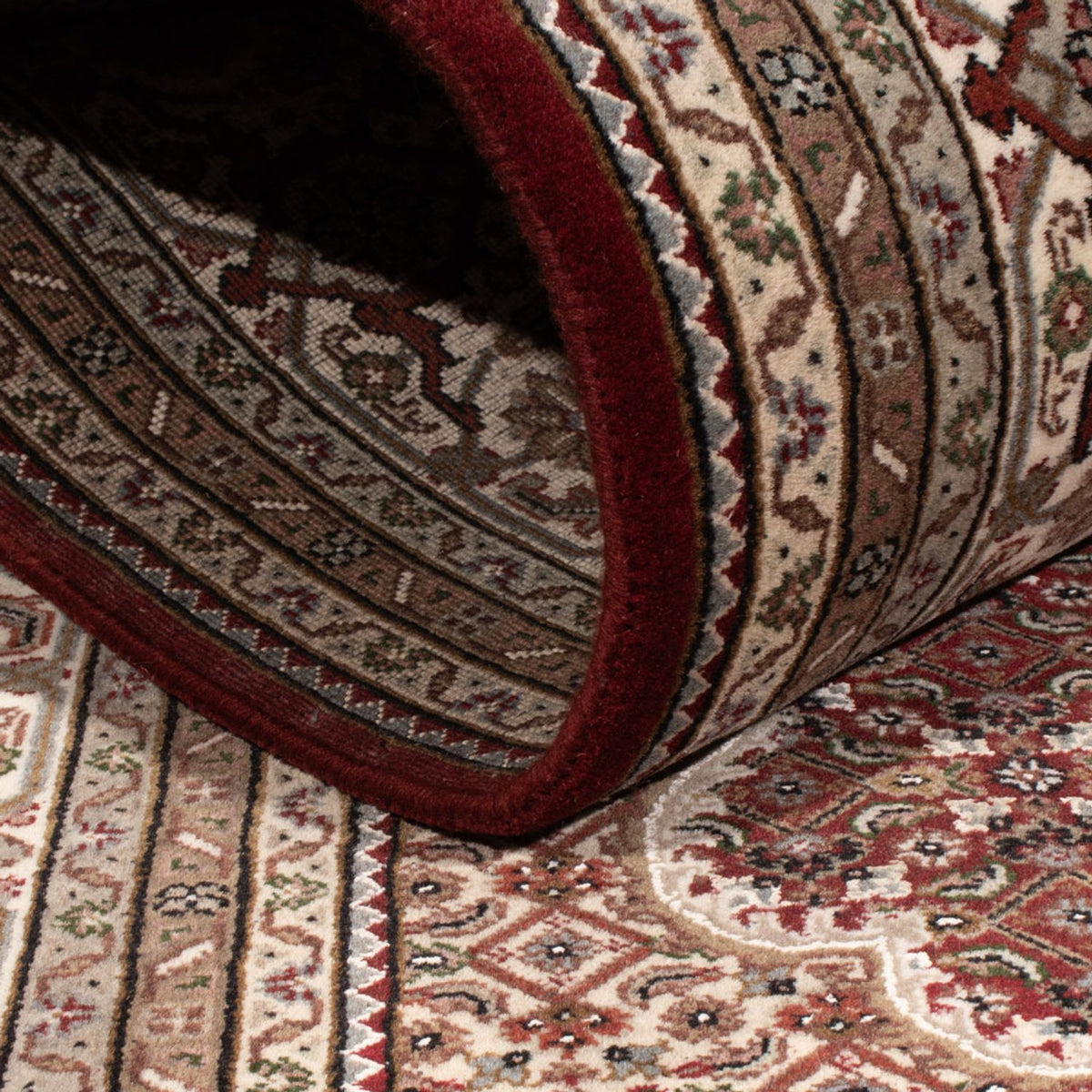 Tapis oriental - Tabriz - 256 x 205 cm - beige foncé