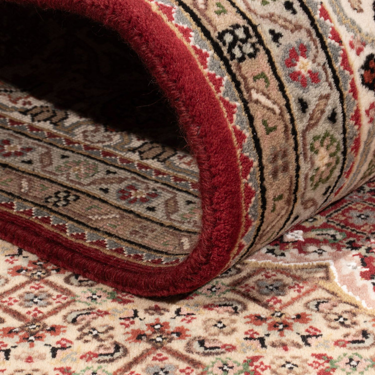 Tapis oriental - Tabriz - 255 x 198 cm - beige foncé