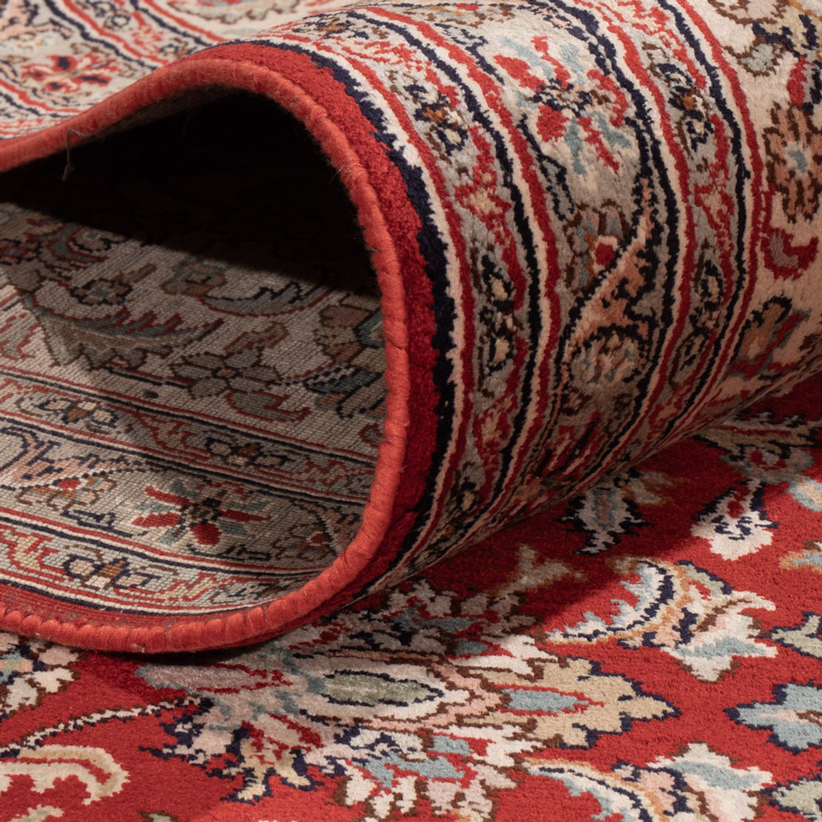 Tapis en soie - Soie du Cachemire - 332 x 245 cm - rouge