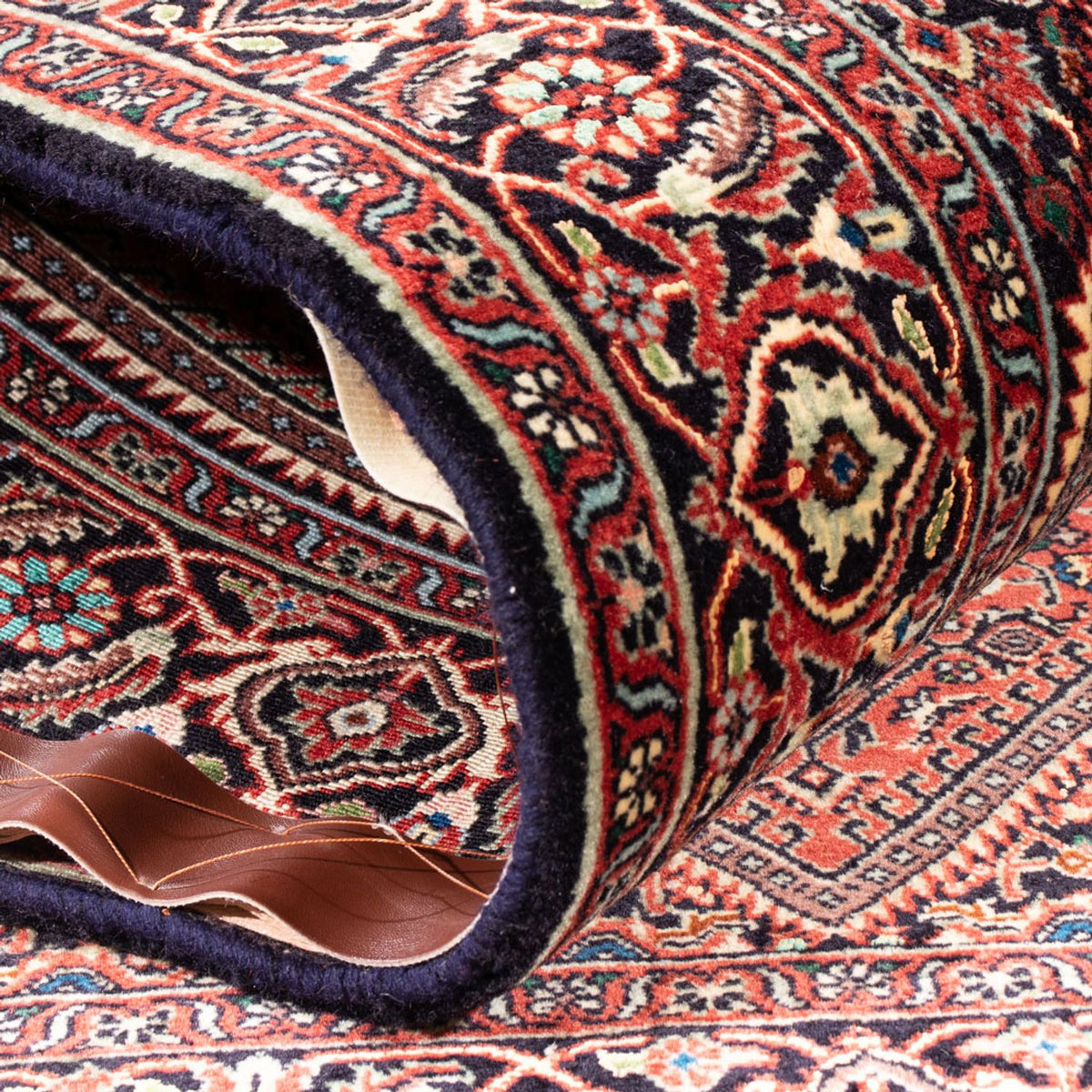 Tapis persan - Bidjar - 181 x 112 cm - rouge