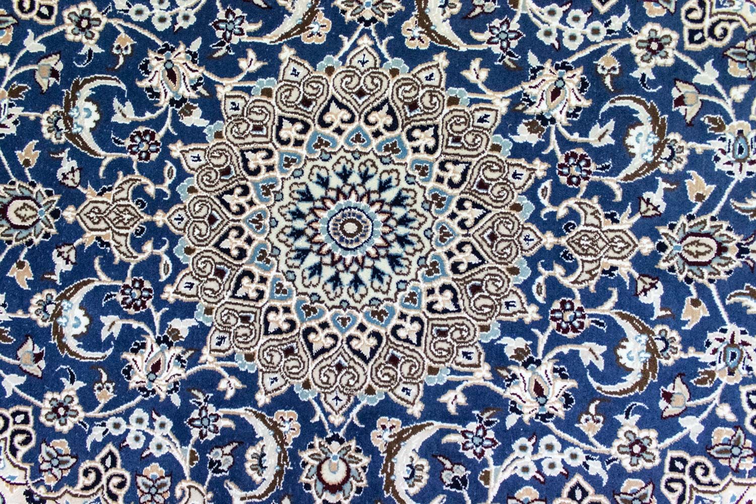 Tapis persan - Nain - 135 x 89 cm - bleu