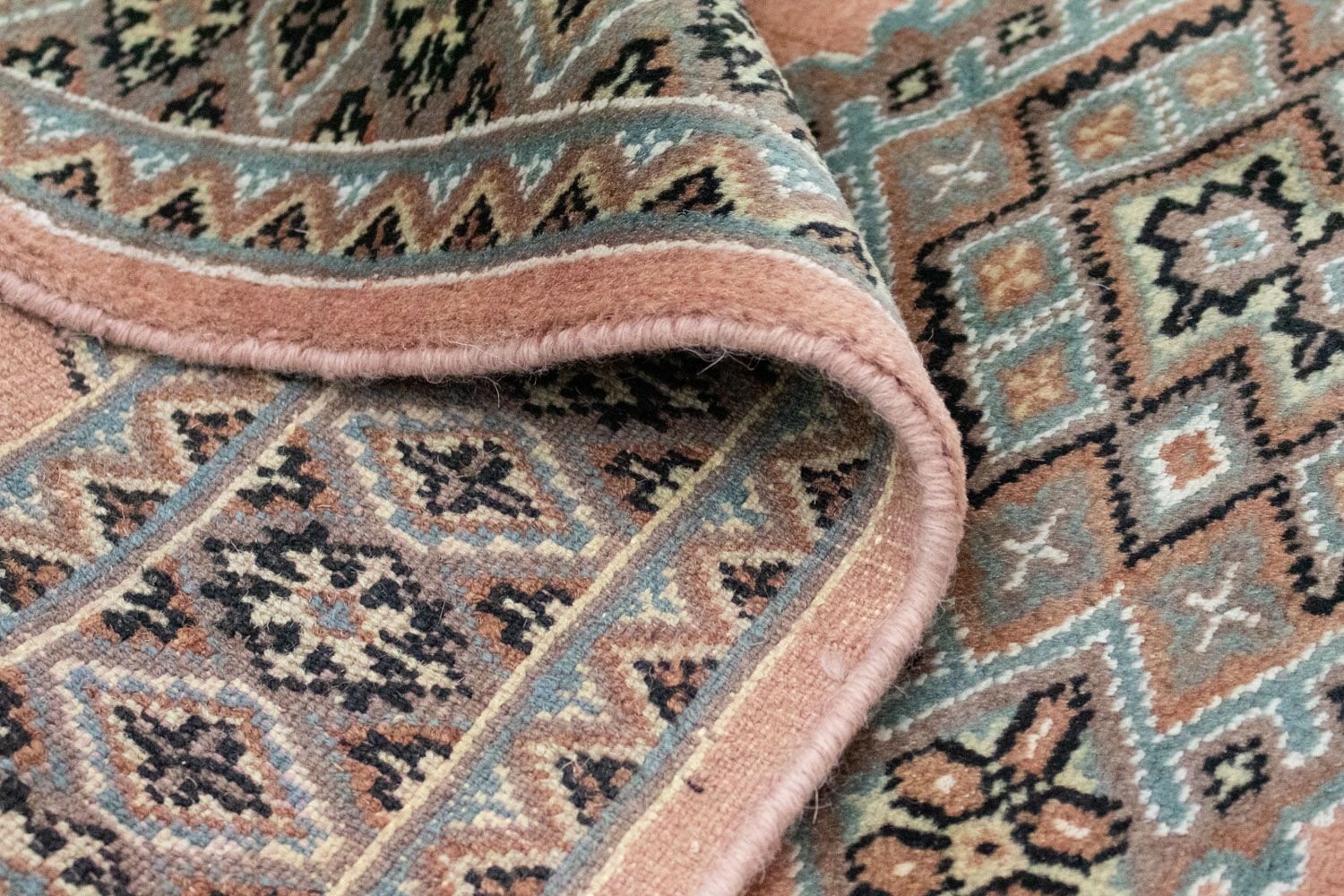 Tapis Pakistani - 119 x 81 cm - rose