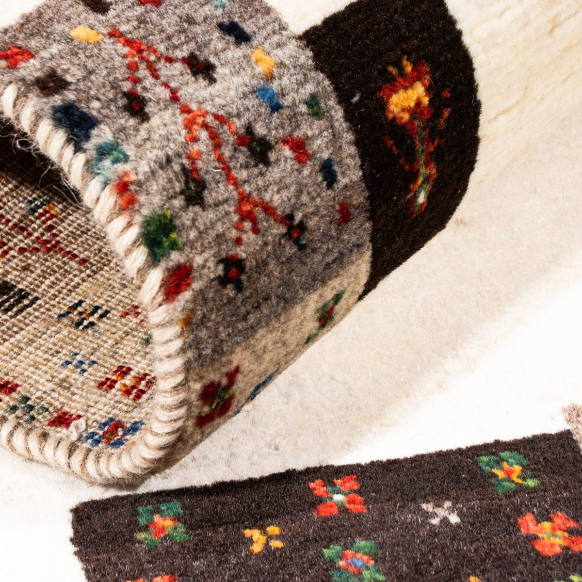 Tapis Gabbeh - Loribaft Persan - Royal - 125 x 90 cm - crème