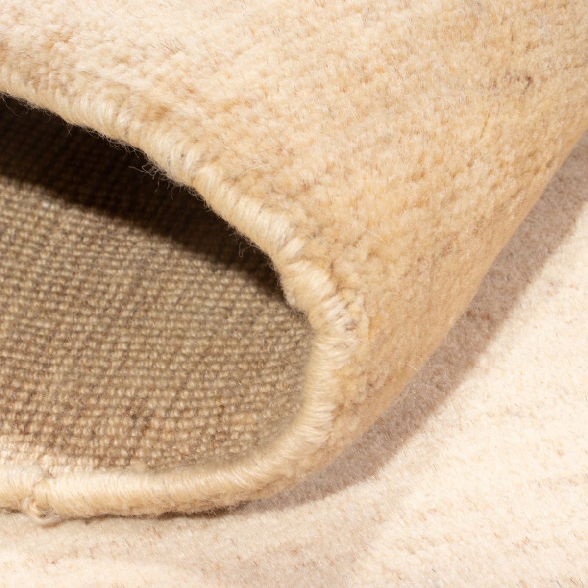 Tapis Gabbeh - Persan - 141 x 106 cm - beige clair