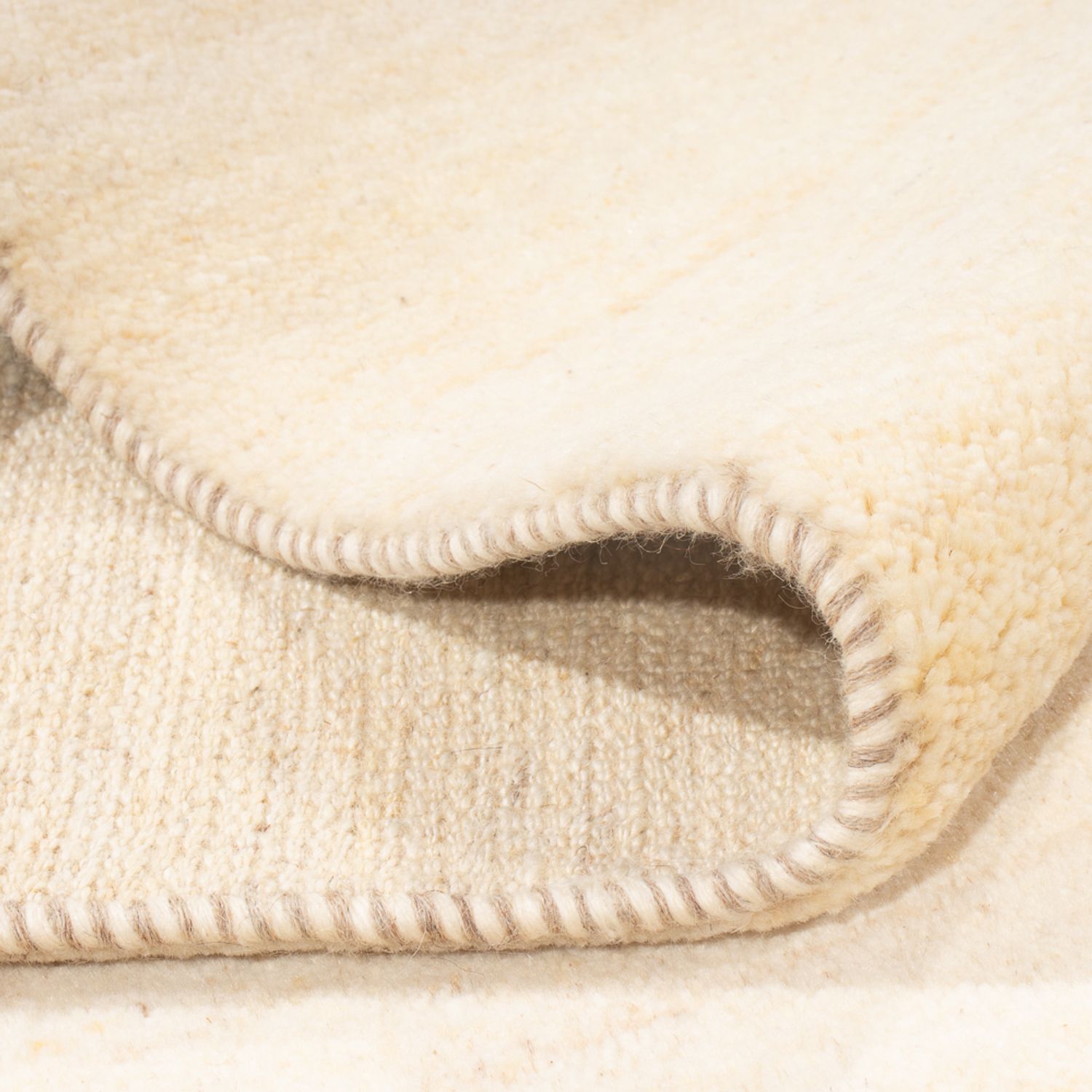 Tapis Gabbeh - Persan - 244 x 167 cm - beige clair