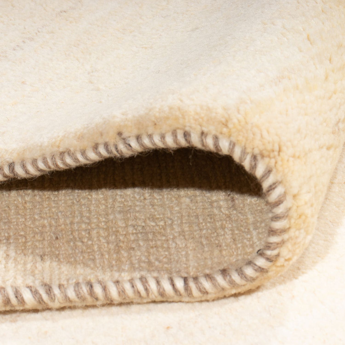 Tapis Gabbeh - Persan - 237 x 165 cm - beige clair