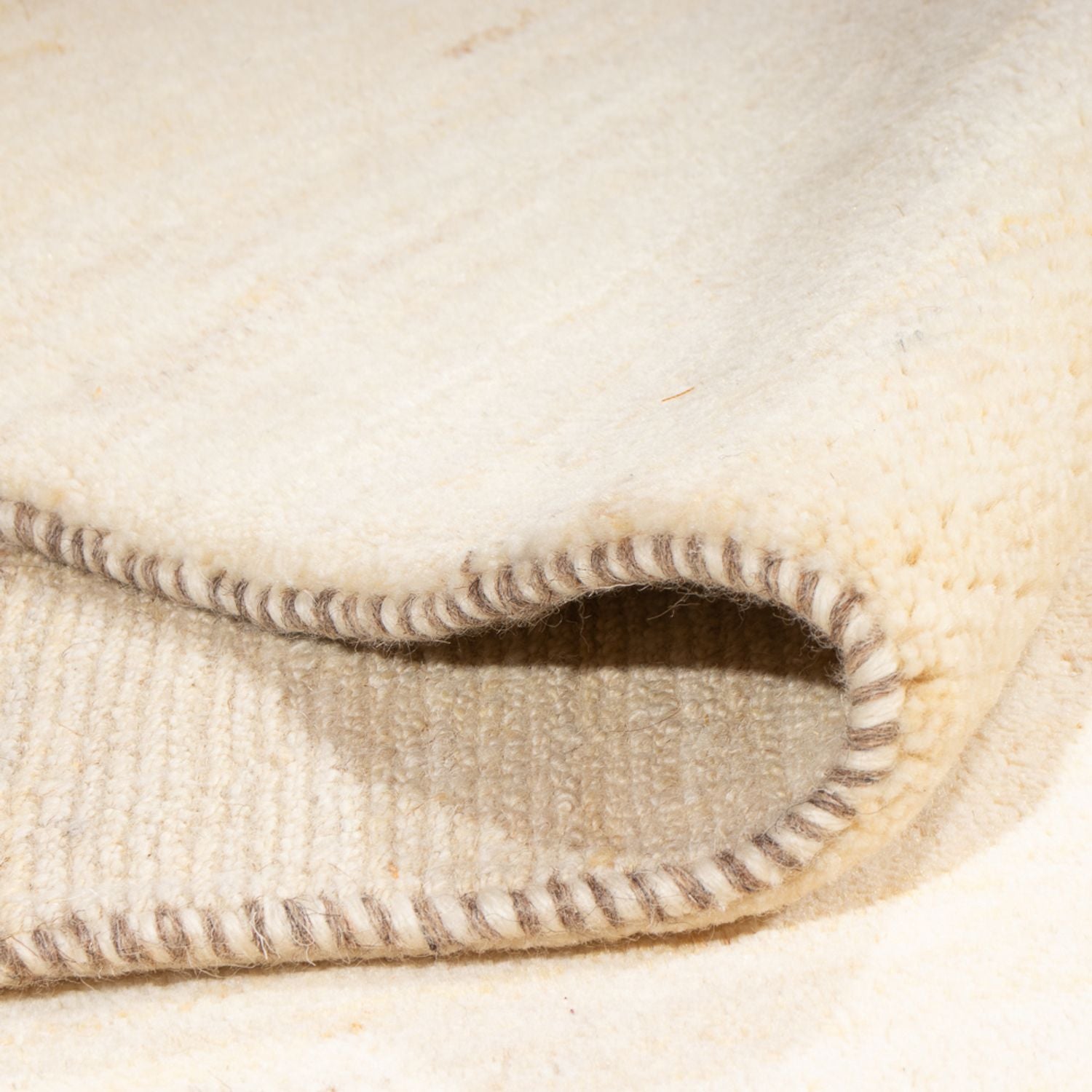 Tapis Gabbeh - Persan - 238 x 174 cm - beige clair