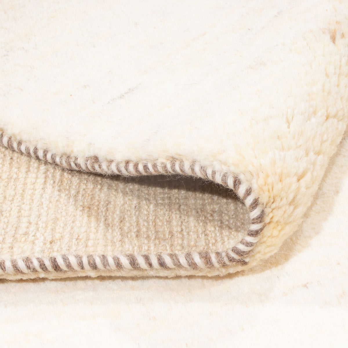 Tapis Gabbeh - Persan - 197 x 145 cm - blanc