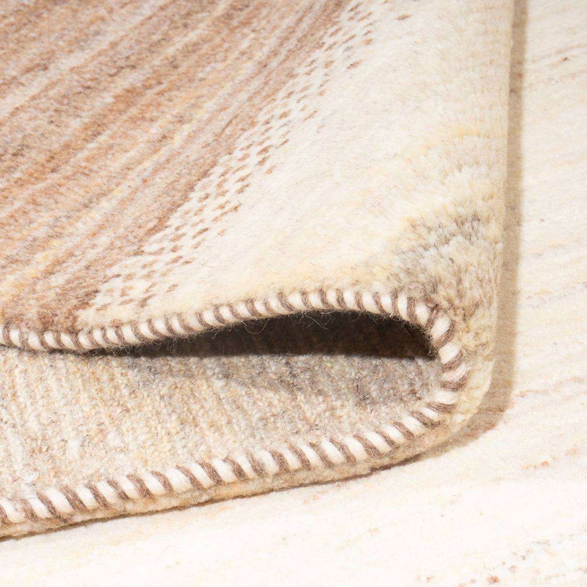 Tapis Gabbeh - Persan - 274 x 220 cm - multicolore