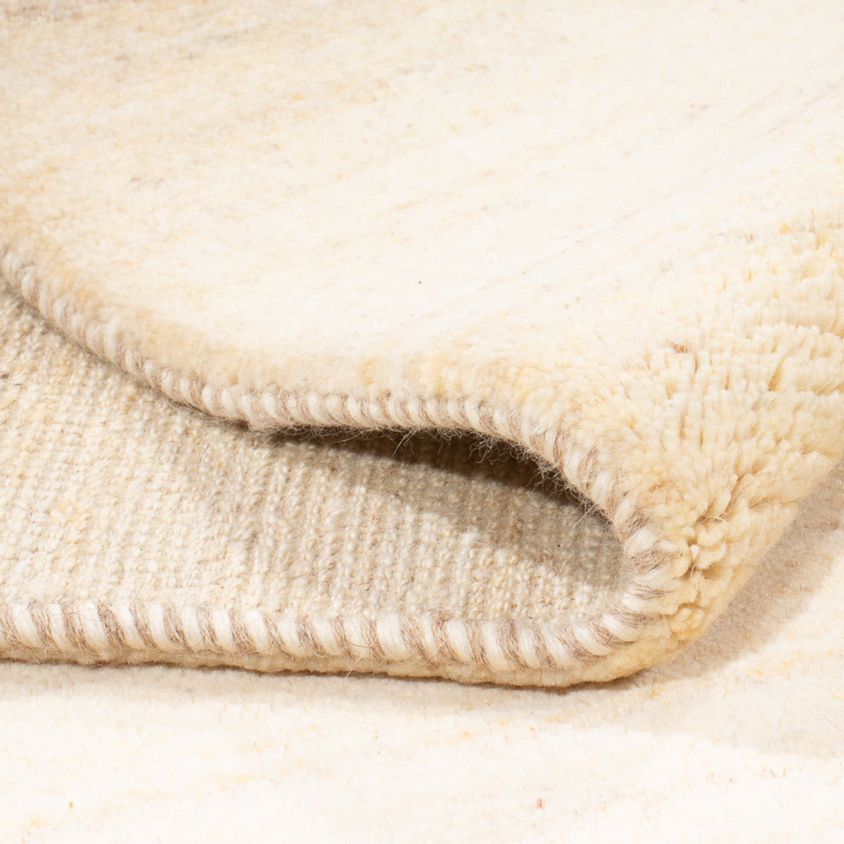 Tapis Gabbeh - Persan - 232 x 174 cm - beige clair