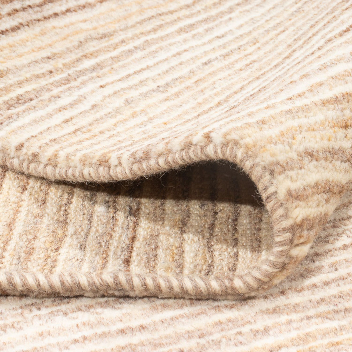 Tapis Gabbeh - Persan - 238 x 166 cm - marron clair