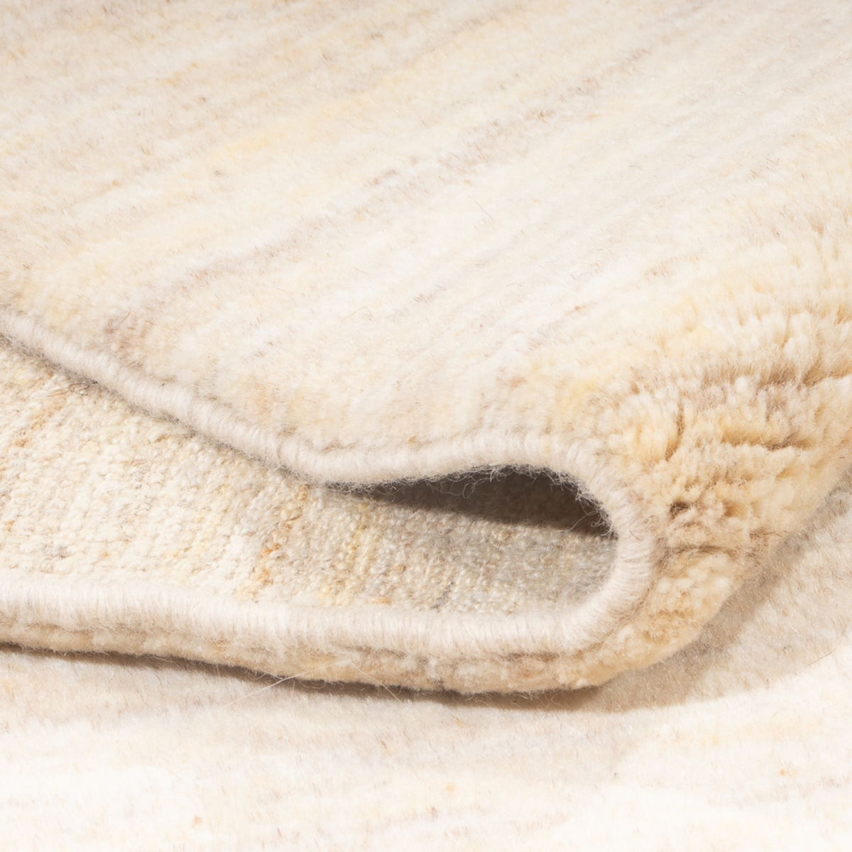 Tapis Gabbeh - Persan - 190 x 154 cm - beige clair