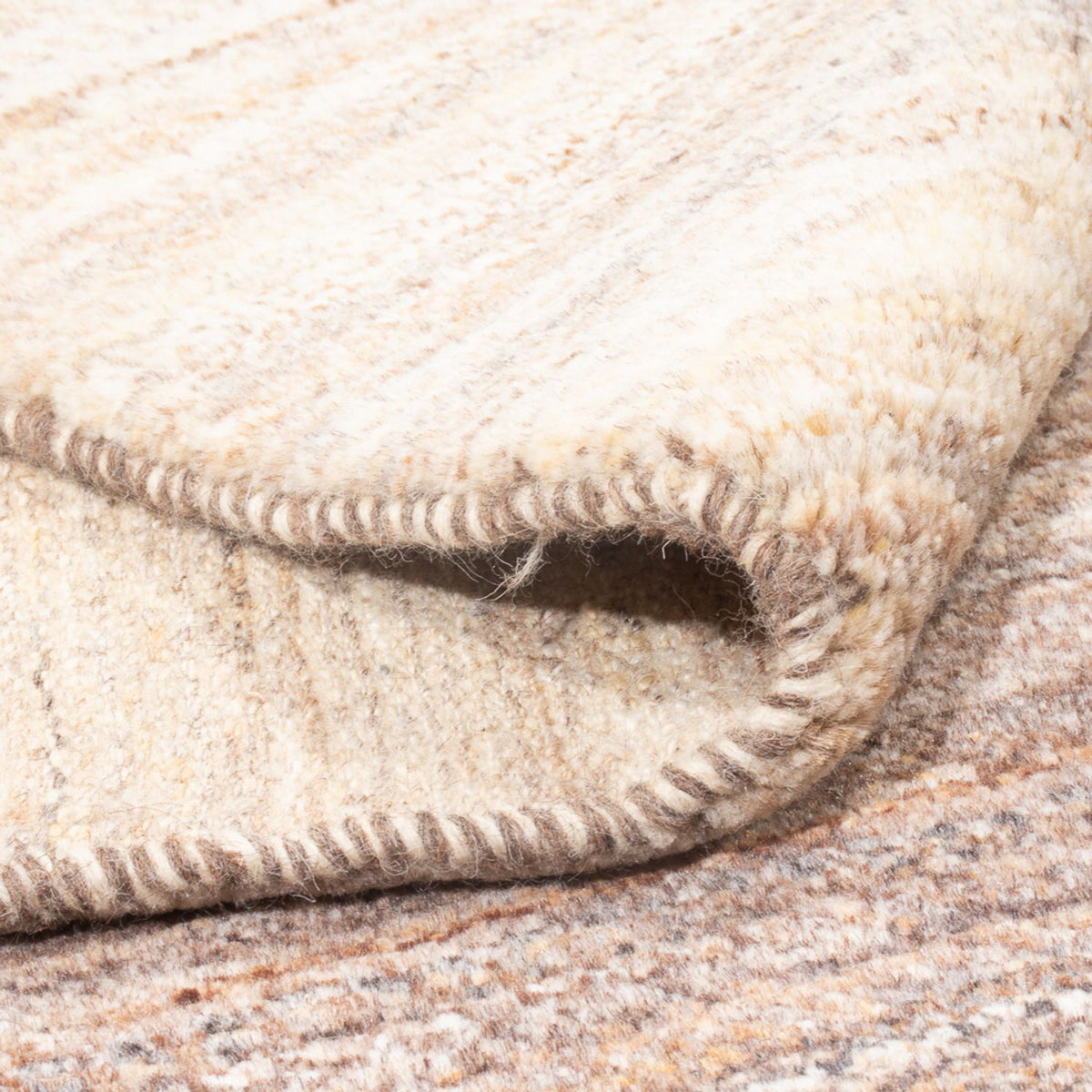 Tapis Gabbeh - Persan - 240 x 205 cm - multicolore