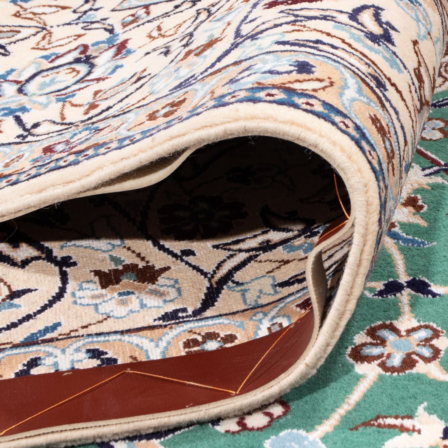 Tapis persan - Nain - 264 x 248 cm - vert