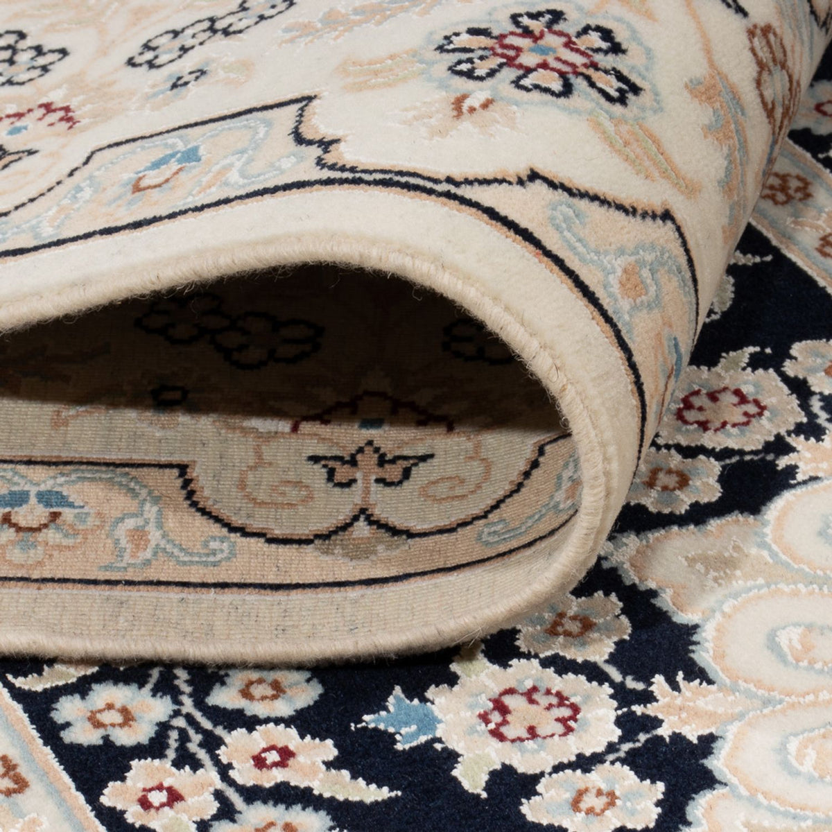 Tapis persan - Nain - 233 x 170 cm - bleu foncé