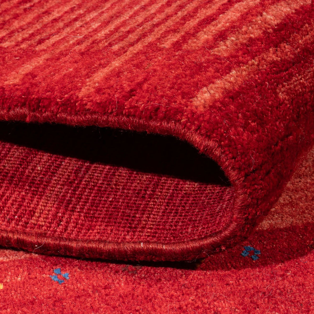 Tapis Gabbeh - Persan - 200 x 154 cm - rouge