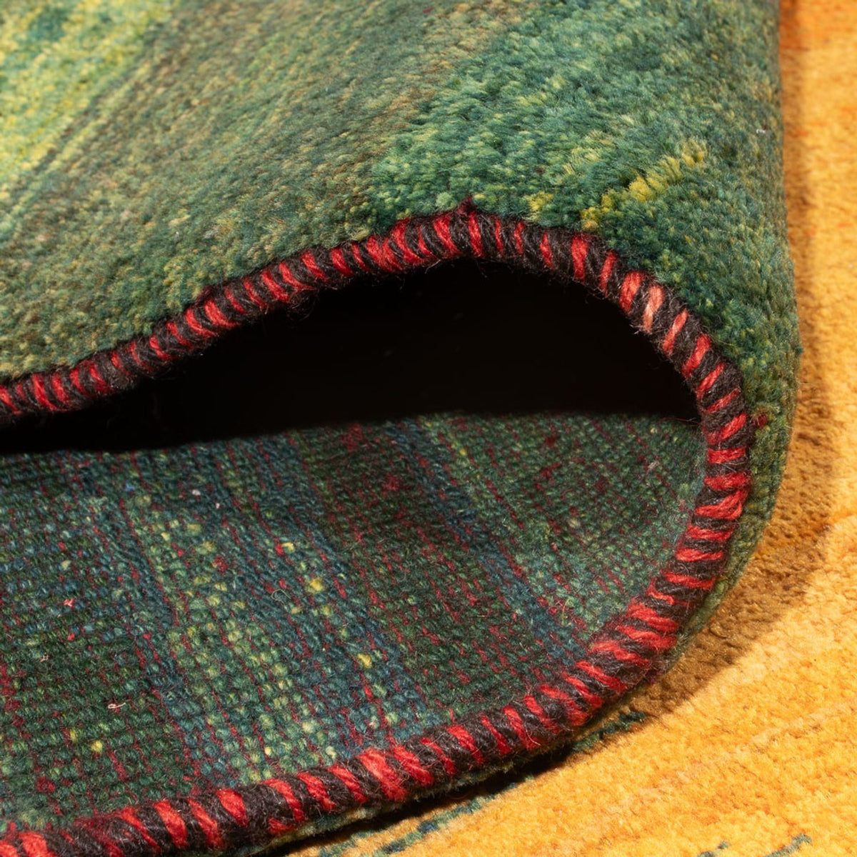 Tapis Gabbeh - Persan - 226 x 197 cm - multicolore