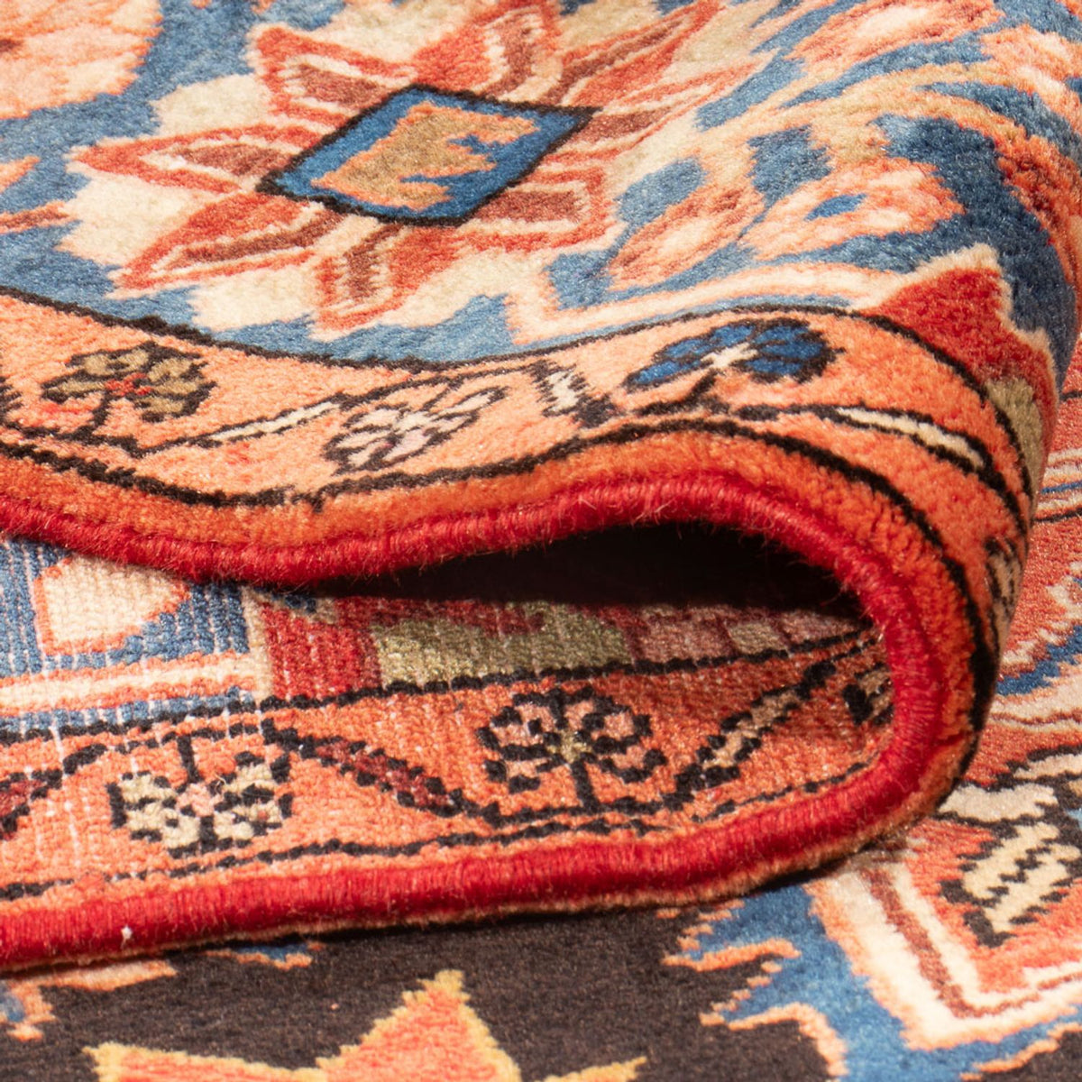 Tapis persan - Nomadic - 237 x 154 cm - rouge clair