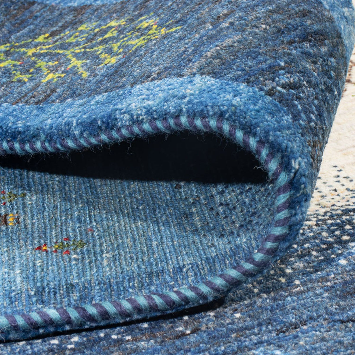 Tapis Gabbeh - Loribaft Persan - 247 x 181 cm - multicolore