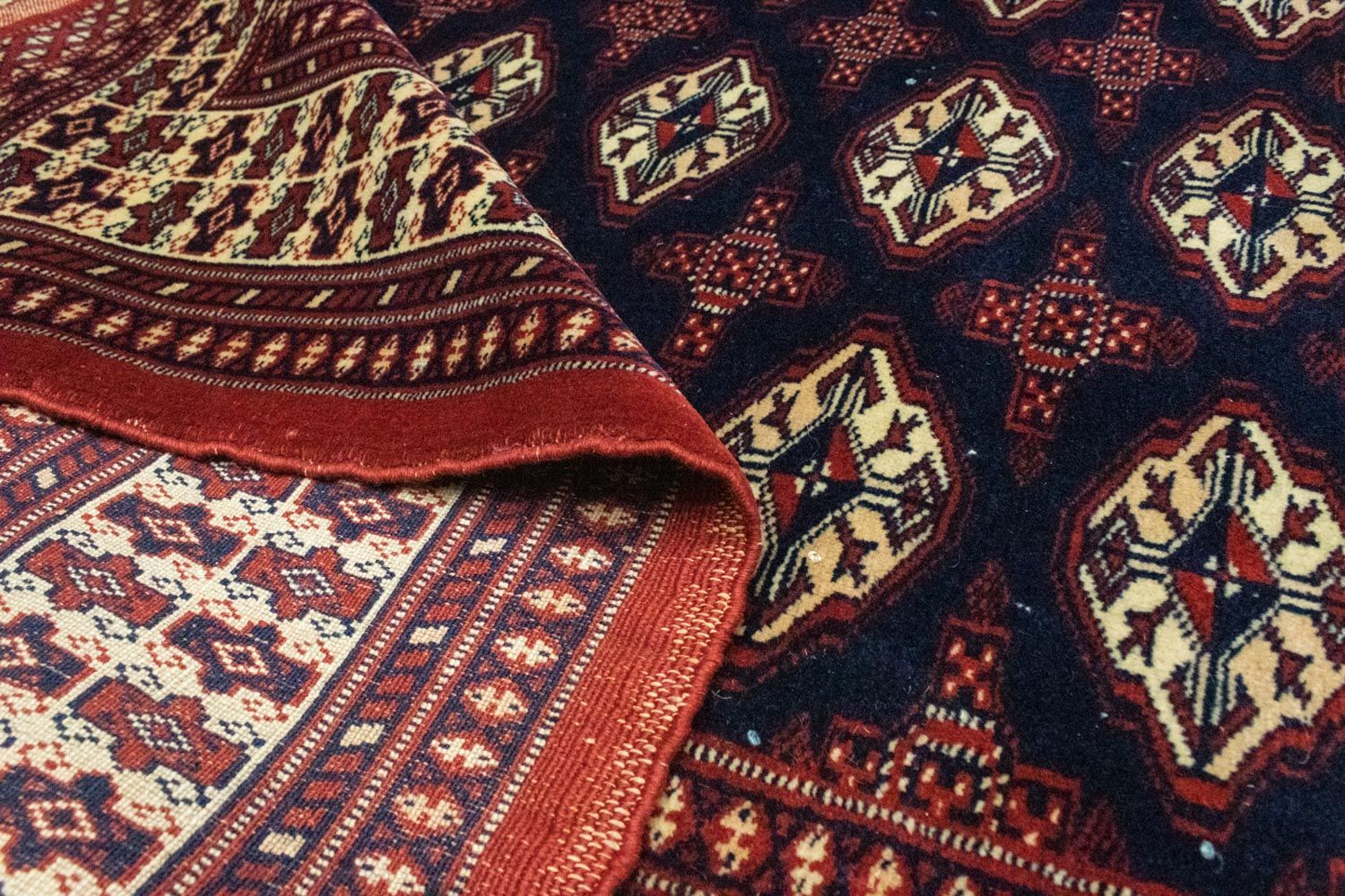 Tapis Turkaman - 186 x 139 cm - rouge