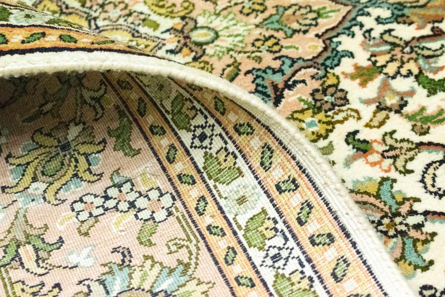 Tapis en soie - Soie du Cachemire - 183 x 125 cm - beige