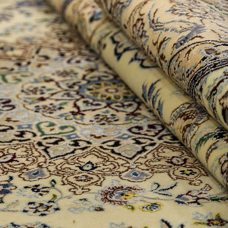 Tapis persan - Nain - Premium - 247 x 154 cm - beige