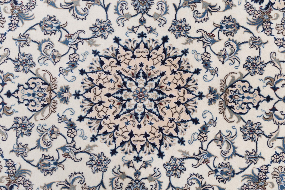 Perserteppich - Nain - 234 x 165 cm - creme