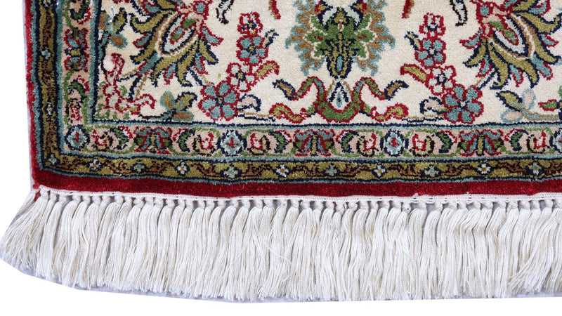 Tapis en soie - Soie du Cachemire - 149 x 90 cm - rouge foncé