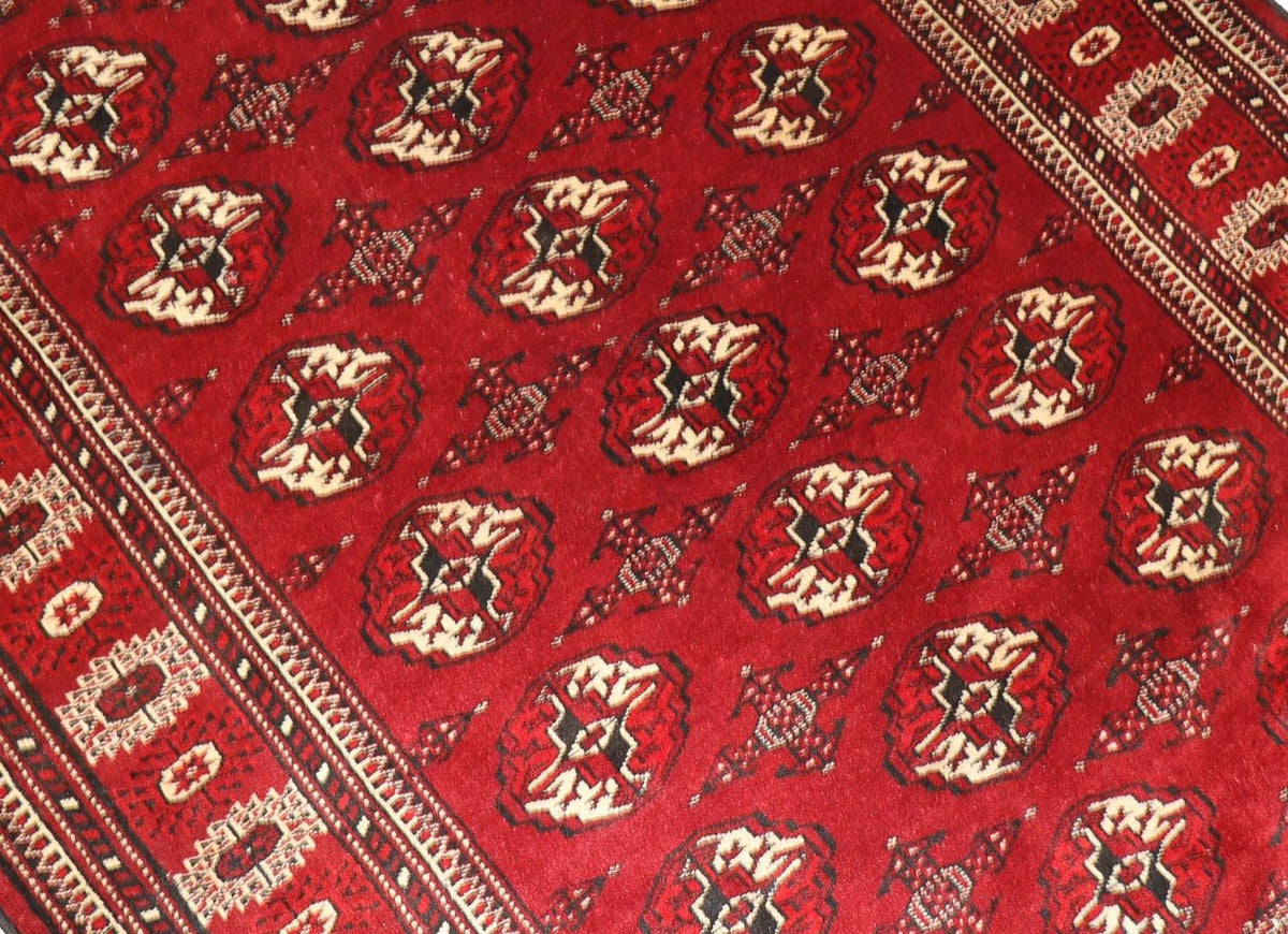 Tapis Turkaman - 182 x 137 cm - rouge foncé