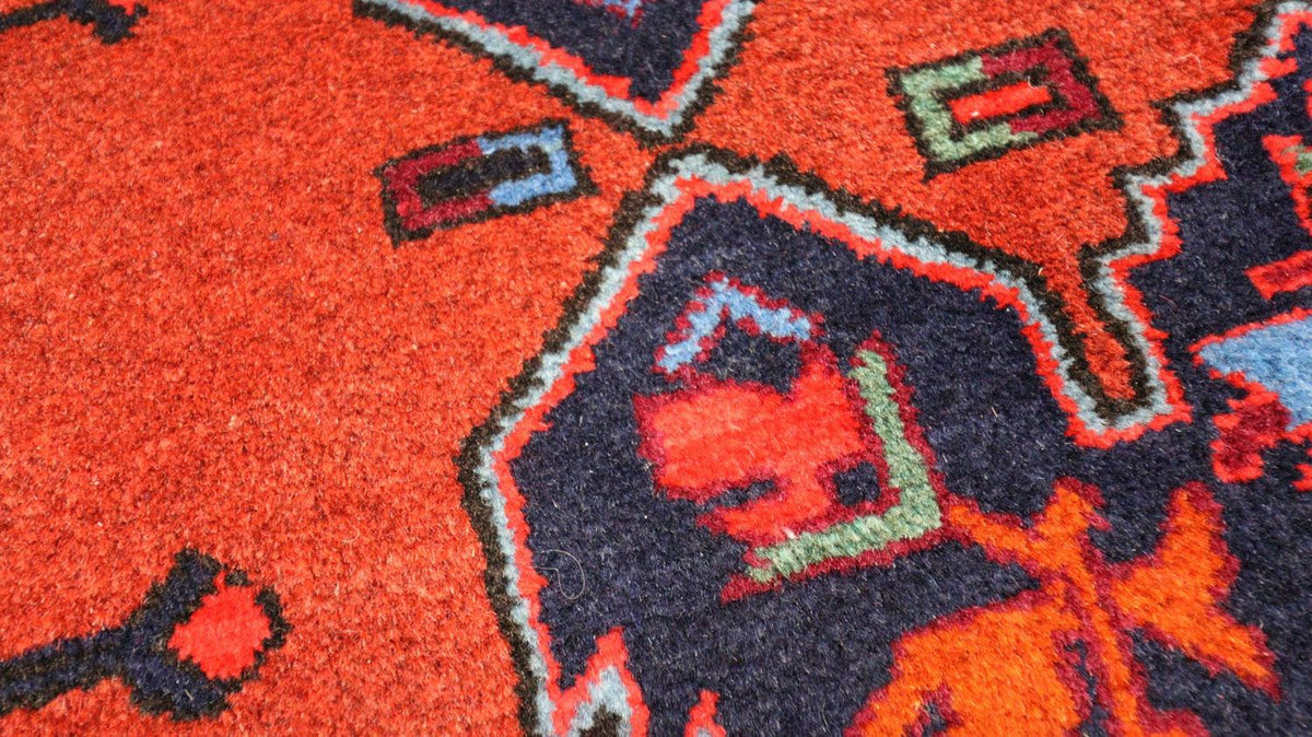 Tapis oriental - 207 x 121 cm - rouge foncé