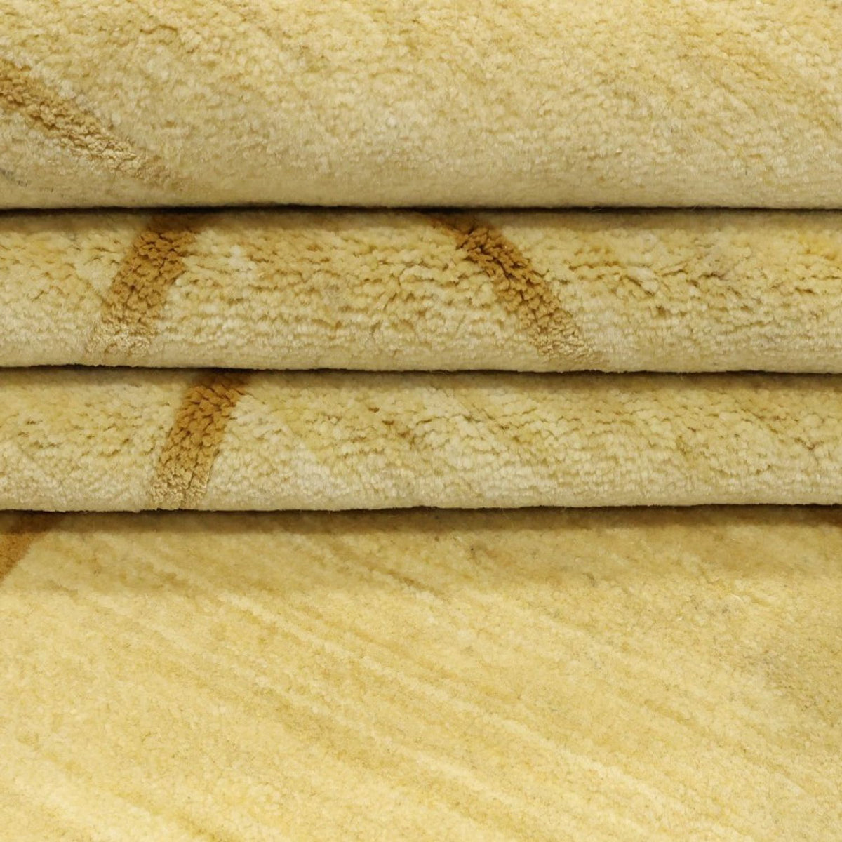 Tapis Gabbeh - Loribaft Persan - 237 x 168 cm - beige clair