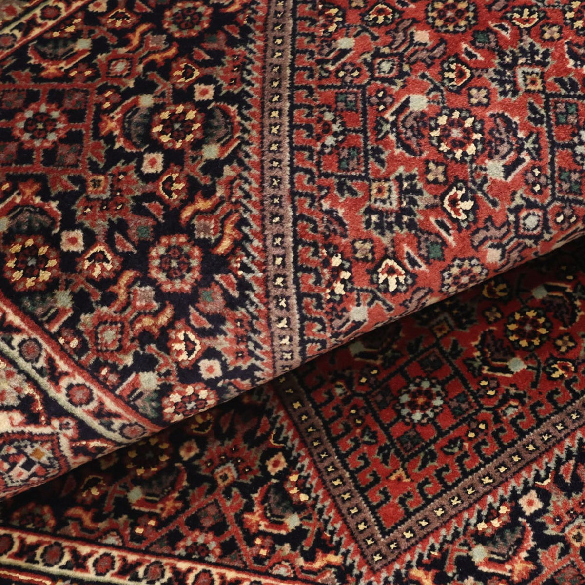 Tapis persan - Bidjar - 136 x 70 cm - rouge foncé