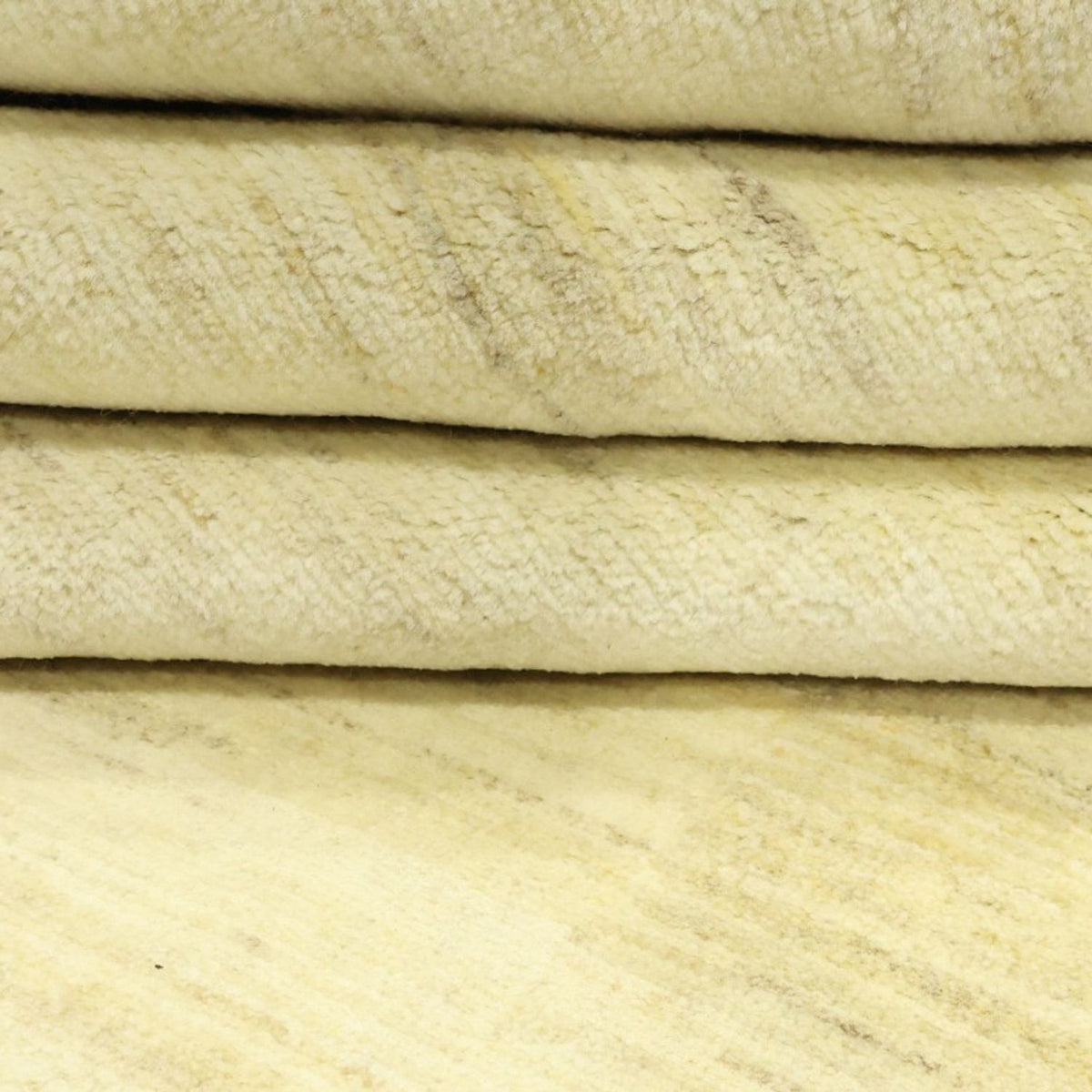 Tapis Gabbeh - Persan - 339 x 248 cm - beige